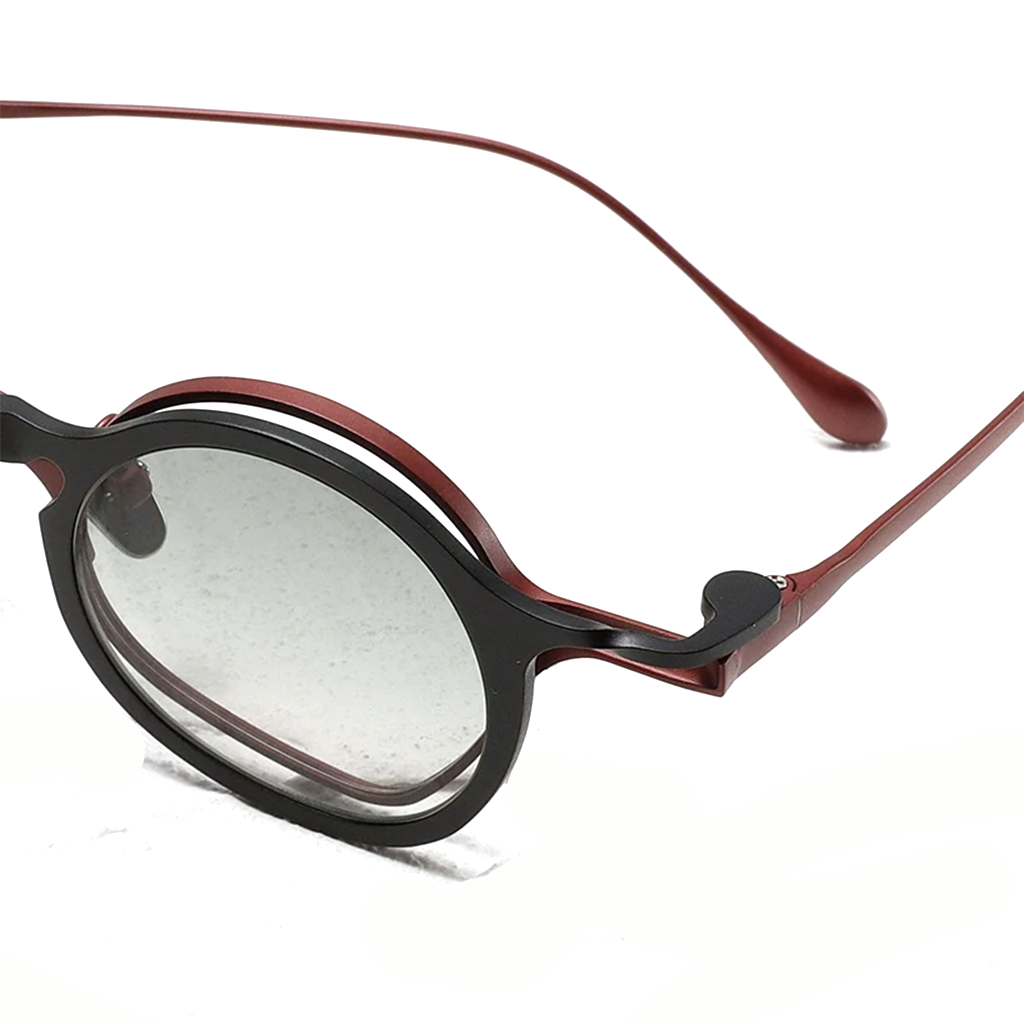 Titanium Round Optical Frames with Magnetic Clip-On Sunglasses – Unisex