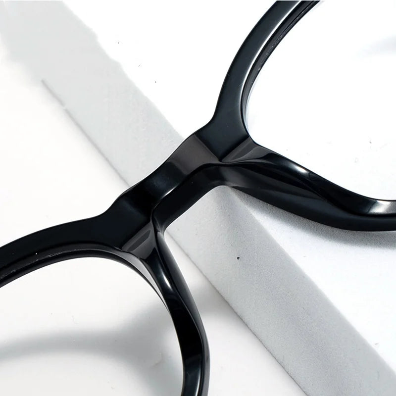 Ultra Light Circular Eyeglass Frame with Spring Hinge