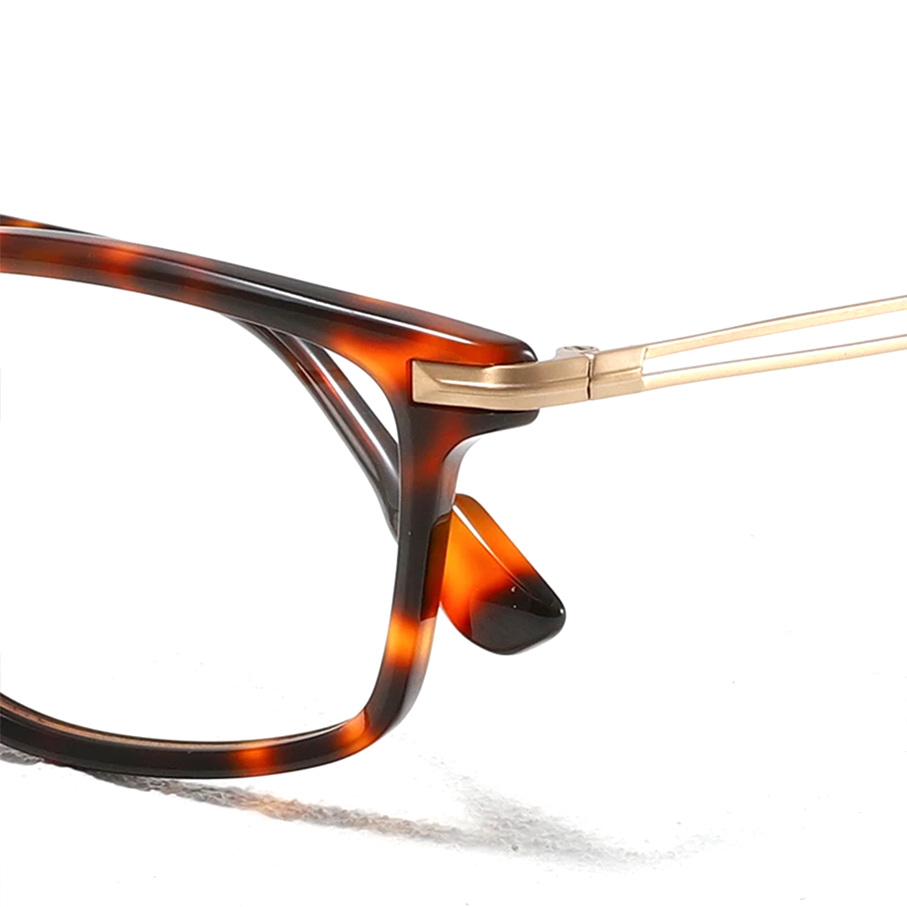 Optische Titanbrille mit schmalem Rahmen