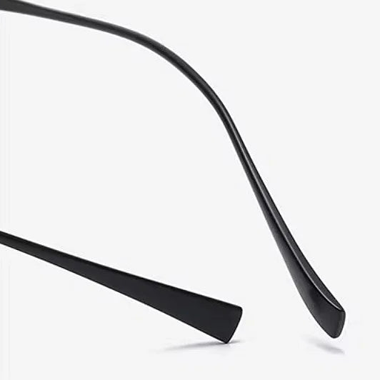 Retro Oval Titanium Eyeglass Frame - Lightweight Prescription Optical Glasses