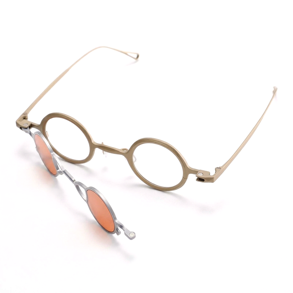Titanium Optical Frame with Magnetic Polarized Clip-On — Round