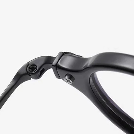 Retro Oval Titanium Eyeglass Frame - Lightweight Prescription Optical Glasses