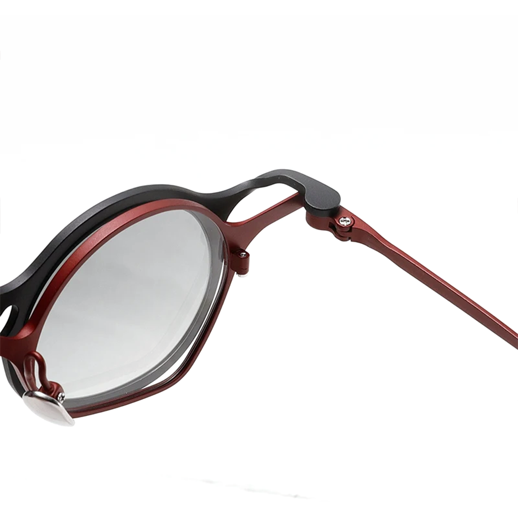 Titanium Round Optical Frames with Magnetic Clip-On Sunglasses – Unisex